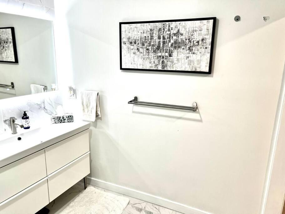 Luxury And Cozy 1 Bed Condo In The Heart Of Providence Exterior foto