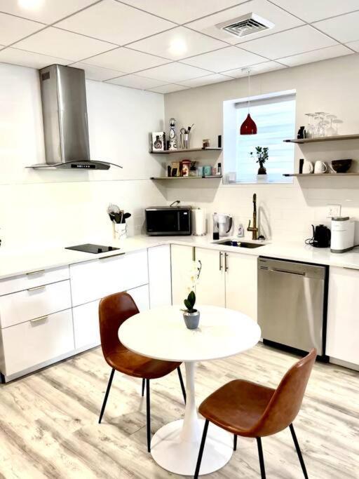 Luxury And Cozy 1 Bed Condo In The Heart Of Providence Exterior foto